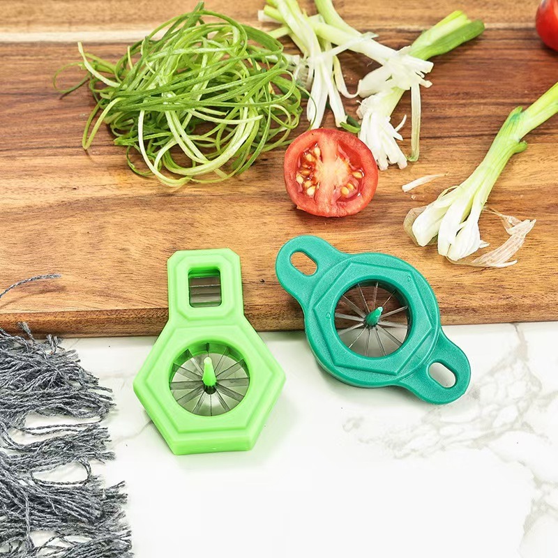 Kitchen Gadgets Drawing - Coupe-oignon en acier inoxydable, fleur de